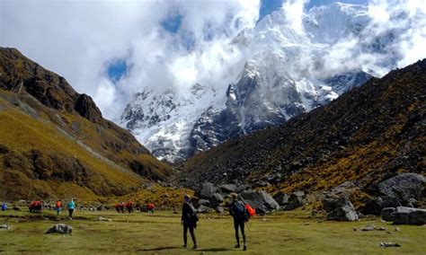 Salkantay Trek 4 days vs 5 days: Differences, routes, and tips Chullos ...