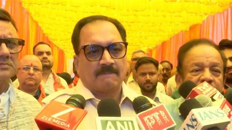 Delhi BJP chief lauds Mann Ki Baat, calls census 'need of the time'