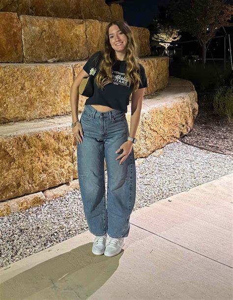 Woman Buys Plane Ticket to See Military Boyfriend for 30 Minutes ...