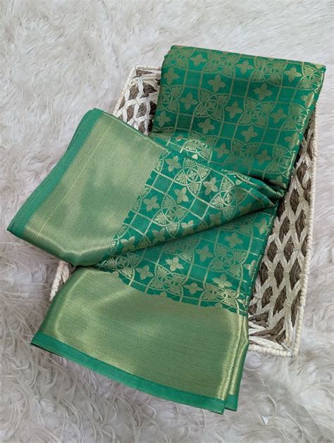 Eccentric Tissue Silk Meenakari Weave Banarasi Saree – Unique Threads ...