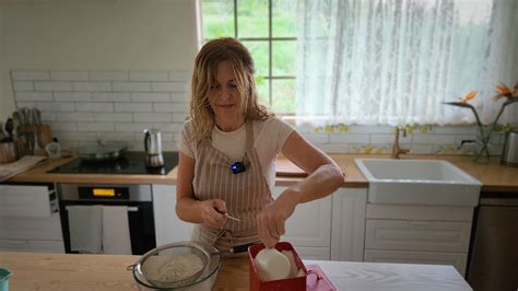 Custard Tart – A Beautiful 1950s Recipe That Slices Perfectly