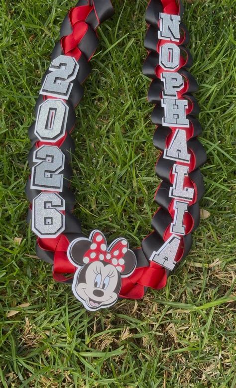 Kids Graduation Lei: Double Strand, Customizable Name, Year, Character Lei - Etsy