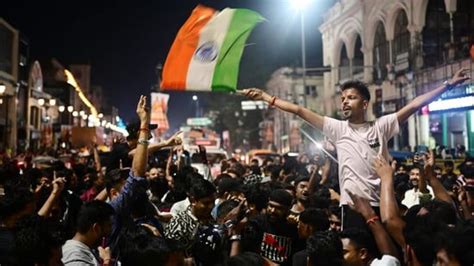 Dhol, dance and firecrackers: Fans pour into streets as India clinch ...