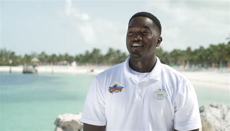 Rechercher des offres d’emploi Opérations chez DISNEY - Carrières Disney