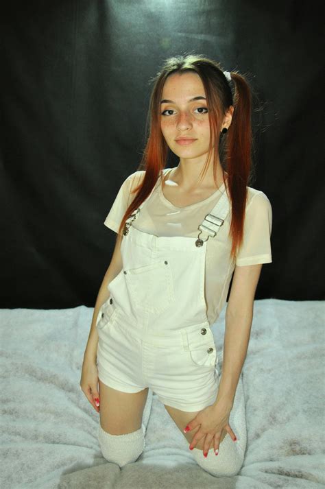 97.898+ Fotos y Imágenes de Dizy+girl+xnxx Gratis · Banco de Fotos Gratis