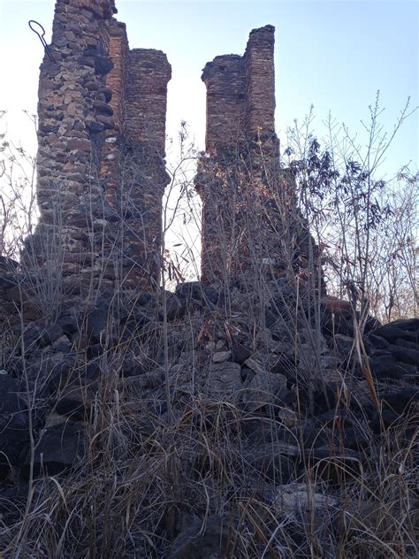 Middle Earth vibes : r/Oahu