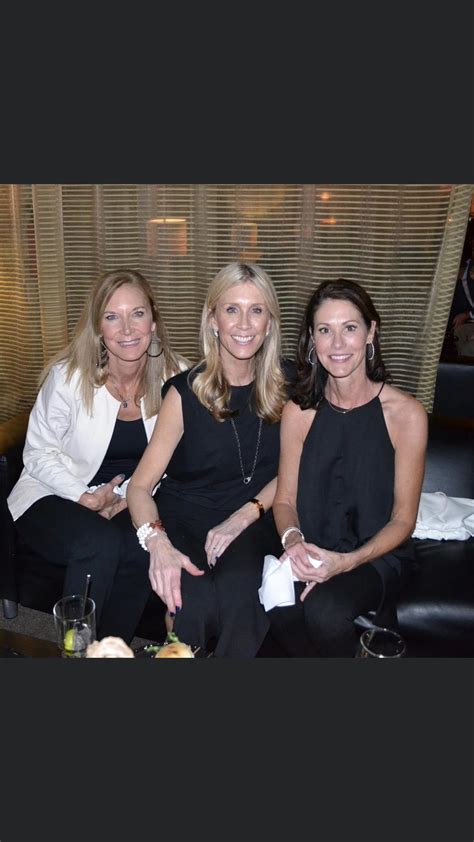 some of my friends hot moms | Scrolller