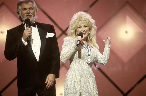 Dolly Parton Reflects on Missing Her Longtime Friend Kenny Rogers | The ...
