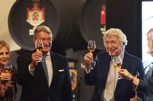 Manuel Alejandro recibe el reconocimiento de la industria de la música ...