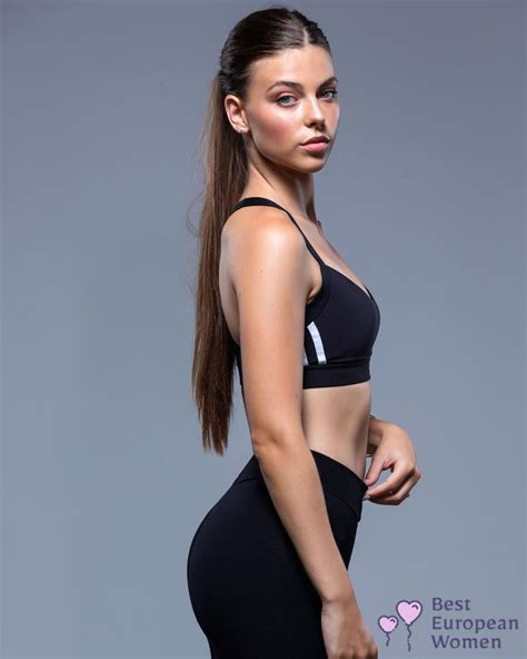 All You Need to Know When Dating a Spanish Woman