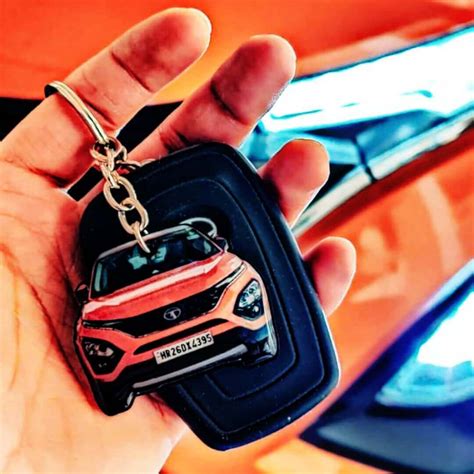 Colorful Car Personalized Acrylic Keychain Blanks Personalised Car ...