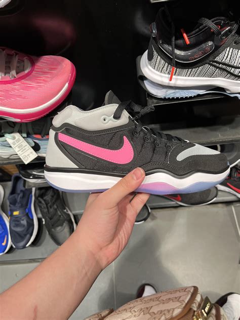 Nike GT Hustle - In-hand pictures : r/BBallShoes