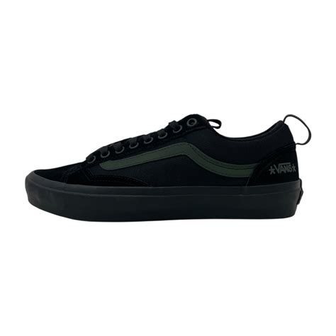 VANS SKATE OLD SKOOL 36+ by Atiba Jefferson | REVERSE STORE