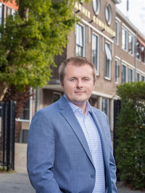 Contact | Marnix Gymnasium