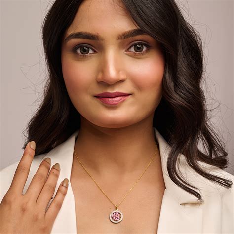 Buy ready stock pendant from kesardeep