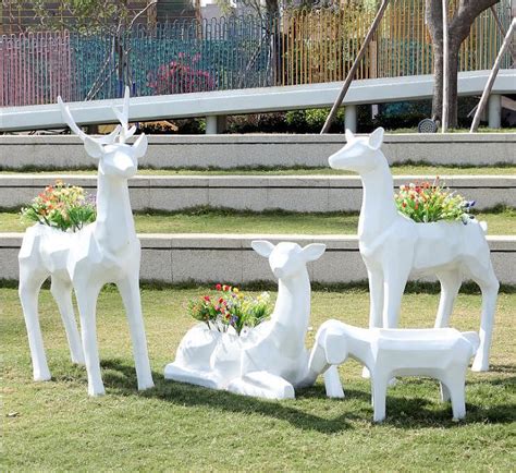 厂家供应厂家雕塑 玻璃钢仿铜动物雕塑 树脂玻璃钢摆件梅花鹿-阿里巴巴