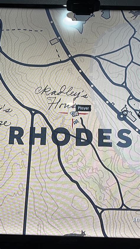 How do you get this box? : r/RDR2