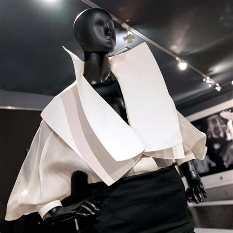 “Gianfranco Ferré. Design Principles” at the Italian Cultural institute ...