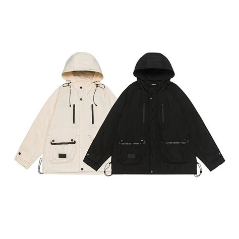 マウンテンパーカー | than.