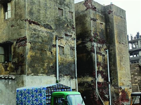 85 kurvats of plaster and Dadra-Agassi parapets have been broken in ...