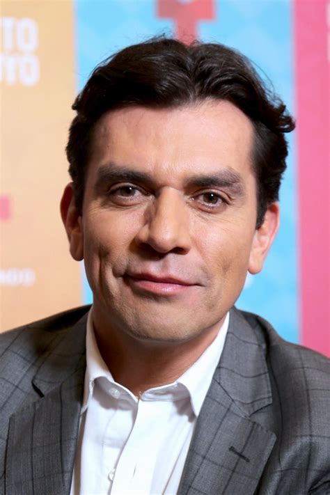 Full credits of "Mi corazón es tuyo (TV Series)" - FilmAffinity