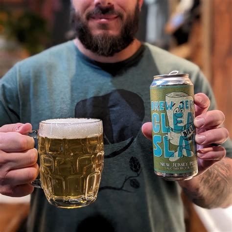 CLEAN SLATE | New Jersey Pilsner | 5.6% – Twin Elephant Brewing Company