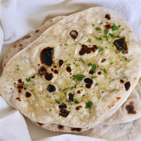 Easy Sourdough Discard Naan Bread Recipe - Everyday Homemade