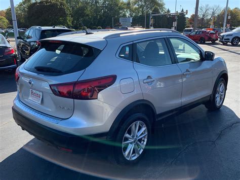 2017 Nissan Rogue Sport SV AWD Stock # 31084 for sale near Brookfield, WI | WI Nissan Dealer