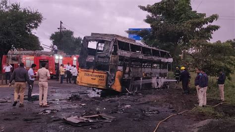 Nashik Bus Fire bus caught fire in Nashik some people are died ...