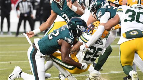 Keisean Nixon believes he recovered own fumble on opening kickoff vs ...