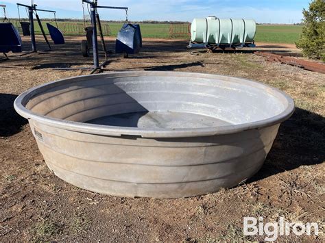 Hastings Livestock Watering Tank | Agriculture | BigIron