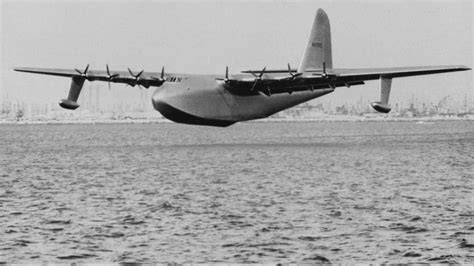 Delays, hearings, a short flight: The story of the Spruce Goose | kgw.com
