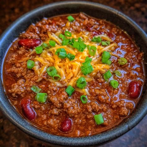 Texas Roadhouse-Style Chili With or Without Beans: 7 Bold Savory Rich