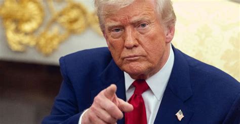 Elon Musk abandons plans for his own political party