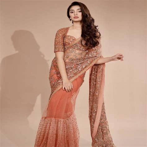 fashionkiya Floral Embroidered Net Saree – FASHIONKIYA