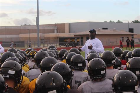 Klein Oak football ready for year No. 3 under Jason Glenn
