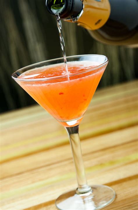 Girls Night Out Drinks 的图像结果