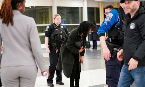 No survivors from plane, helicopter collision in Washington - World ...