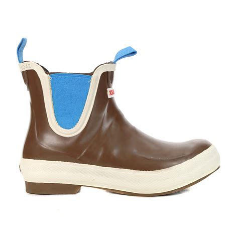 XTRATUF Women's Salmon Sisters Legacy 6″ Brown Rubber Ankle Deck Boots ...