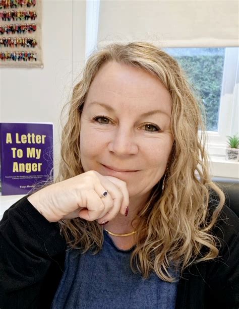 About Tanya Heasley | Confidence, Clarity & Anger-Informed Coaching