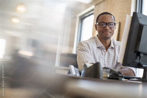 Man at Computer Desk 的图像结果