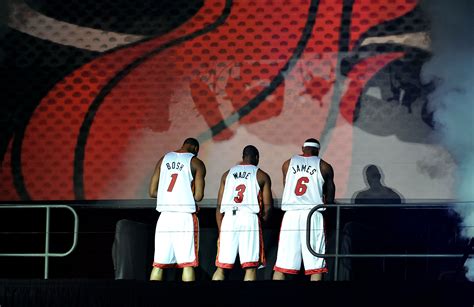 LeBron James and The Miami Heat: 20 Reasons the Heat Will Win a Title ...