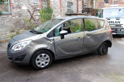 Where Is the Body Control Module On a Meriva A 的图像结果