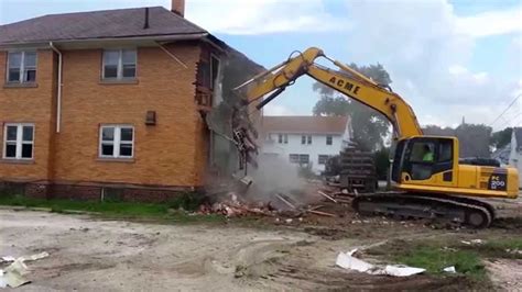 New House Demolition Fail 的图像结果