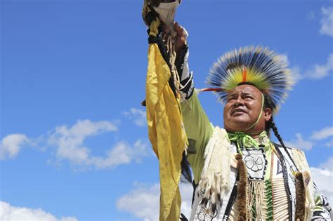 Lakota Tribe Information: History, Culture, & Traditions