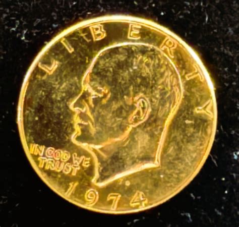 1974-D EISENHOWER 24K GOLD PLATED UNCIRCULATED DOLLAR COIN | Property Room