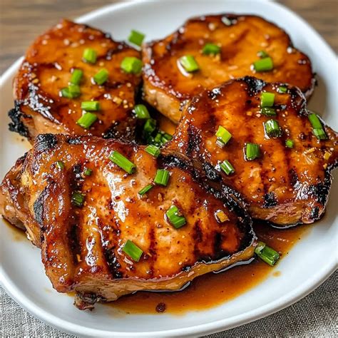 Honey Sriracha Glazed Pork Chops – Sweet and Spicy Delight! – The Yummy ...
