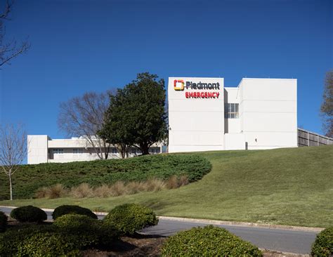 Piedmont Eastside South Campus, 2160 Fountain Dr, Snellville, GA 30078 ...
