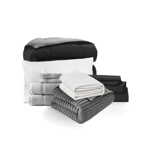 Room Essentials Bedding Set