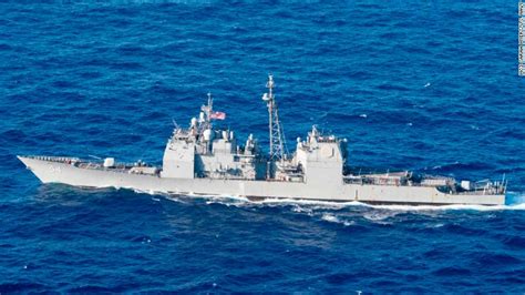 外交部回应美国海军军舰穿越台湾海峡：中方密切关注并全程掌握